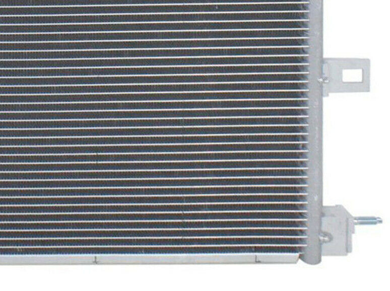 A/C Condenser for Cadillac XT5, XT6 / Chevrolet Blazer / GMC Acadia QR - Qualy Air