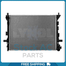 Cargar imagen en el visor de la galería, Radiator for Ford Crown Victoria / Lincoln Town Car / Mercury Grand Ma... QL - Qualy Air