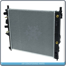 Cargar imagen en el visor de la galería, NEW Radiator for 98-2002 Mercedes Benz ML320 / 2003-2005 ML350 / 99-2001 ML430 - Qualy Air
