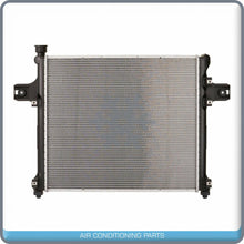 Load image into Gallery viewer, Radiator for Jeep Commander, Grand Cherokee QOA - Qualy Air