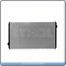 Load image into Gallery viewer, Radiator for International Harvester 5500i, 5600i, 5900i SBA, 5000, 50... QL - Qualy Air