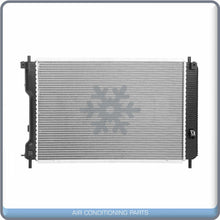 Cargar imagen en el visor de la galería, Radiator for Chevrolet Equinox / GMC Terrain / Pontiac Torrent / Suzuk... QL - Qualy Air