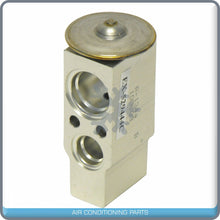 Load image into Gallery viewer, A/C Expansion Valve for Chrysler 300 / Dodge Challenger, Charger, Magnum QR - Qualy Air