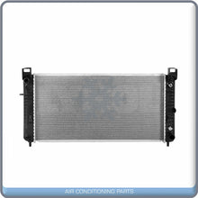 Cargar imagen en el visor de la galería, Radiator for Chevrolet / GMC / Cadillac / Hummer QL - Qualy Air