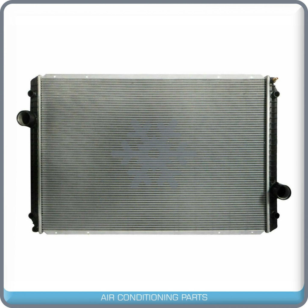 New Radiator for International Harvester 5900i, 8600, 9200i, 9400i, LoneStar QRP - Qualy Air