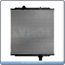 Load image into Gallery viewer, NEW Radiator for Kenworth T400, W900, T800 / Peterbilt 384, 386, 389.. QL - Qualy Air
