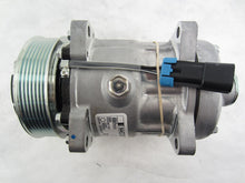 Load image into Gallery viewer, A/C Compressor OEM Sanden SD7H15 for Chevrolet / GMC / Isuzu / Mack / Volvo QR - Qualy Air
