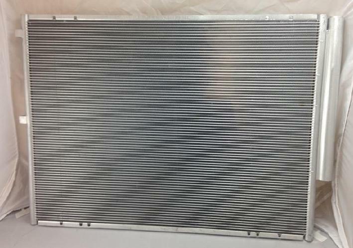 A/C Condenser for Chevrolet Malibu / Lexus RX330 QR - Qualy Air
