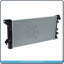Load image into Gallery viewer, NEW Radiator fits Ford Expedition / Lincoln Navigator 5.4L - 2007 to 2009  QU - Qualy Air