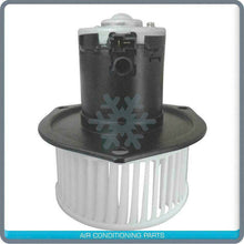 Load image into Gallery viewer, Blower Motor Denso type fits Komatsu, Hitachi, Caterpillar, John Deere, HINO 24V - Qualy Air