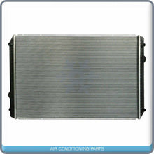 Load image into Gallery viewer, New Radiator for International Harvester 5900i, 8600, 9200i, 9400i, LoneStar QRP - Qualy Air