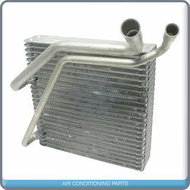 A/C Evaporator for Ford F-250 Super Duty, F-350 Super Duty, F-450 Super Du... QR - Qualy Air