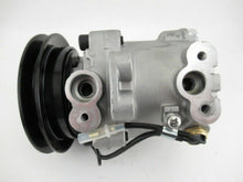 Cargar imagen en el visor de la galería, A/C Compressor SV06E fits Kubota KX080-3, KX121, KX121-3 - Qualy Air
