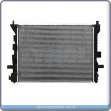 Cargar imagen en el visor de la galería, Radiator for Ford Crown Victoria / Lincoln Town Car / Mercury Grand Ma... QL - Qualy Air