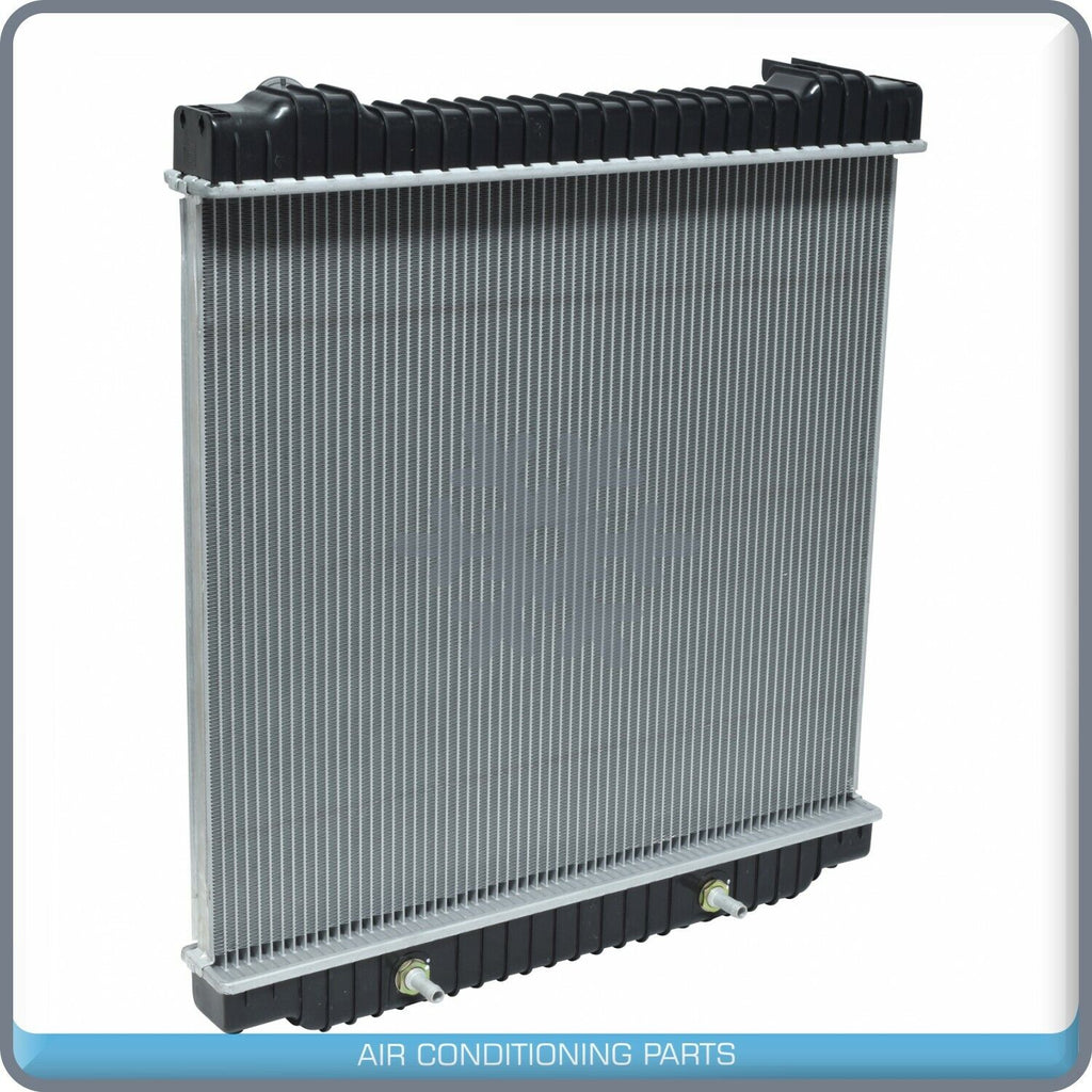 NEW Radiator fits Ford E-350 Club Wagon, E-350, E-450  QU - Qualy Air