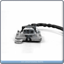 Cargar imagen en el visor de la galería, NEW NOX SENSOR for 2010-2018 VOLVO D11 D13 MACK   MP7 MP8  - OE# 22303390 QL - Qualy Air