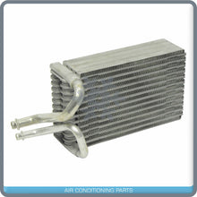 Load image into Gallery viewer, A/C Evaporator Core for Chrysler Town &amp; Country, Voyager / Dodge Caravan, ... QU - Qualy Air