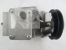 Load image into Gallery viewer, A/C Compressor OEM Denso 10PA17CH for Chrysler Grand Voyager, Voyager / Do... QR - Qualy Air