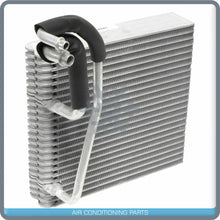 Load image into Gallery viewer, A/C Evaporator Core for Quest QU - Qualy Air