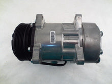 Load image into Gallery viewer, A/C Compressor SD7H15 for Volkswagen EuroVan QR - Qualy Air