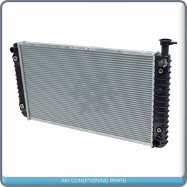 NEW Radiator fits Chevrolet Express, G30 / GMC G3500, Savana.. QU - Qualy Air