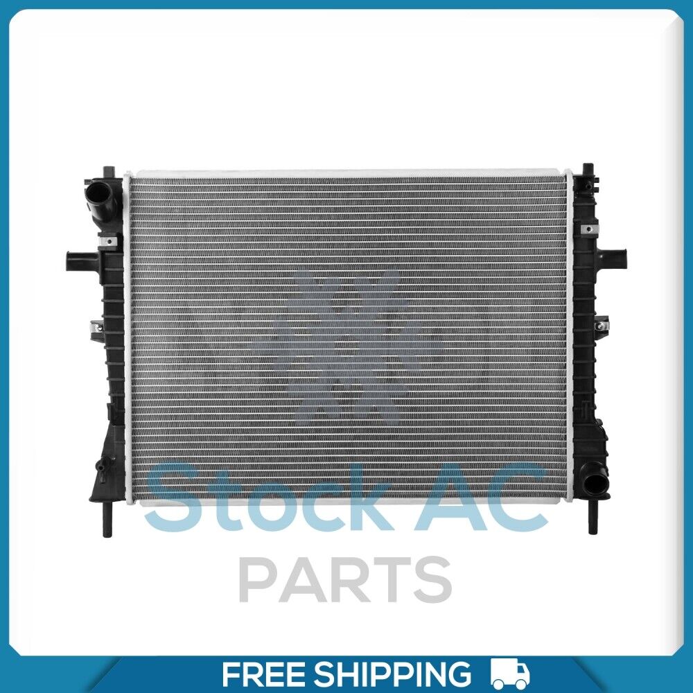 Radiator for 03-05 Ford Crown Victoria/Lincoln Town Car/Mercury Grand Marquis QL - Qualy Air
