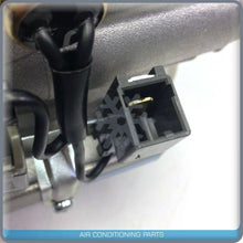 Load image into Gallery viewer, New OEM A/C Compressor fits Montana Tractor L4940 - Qualy Air