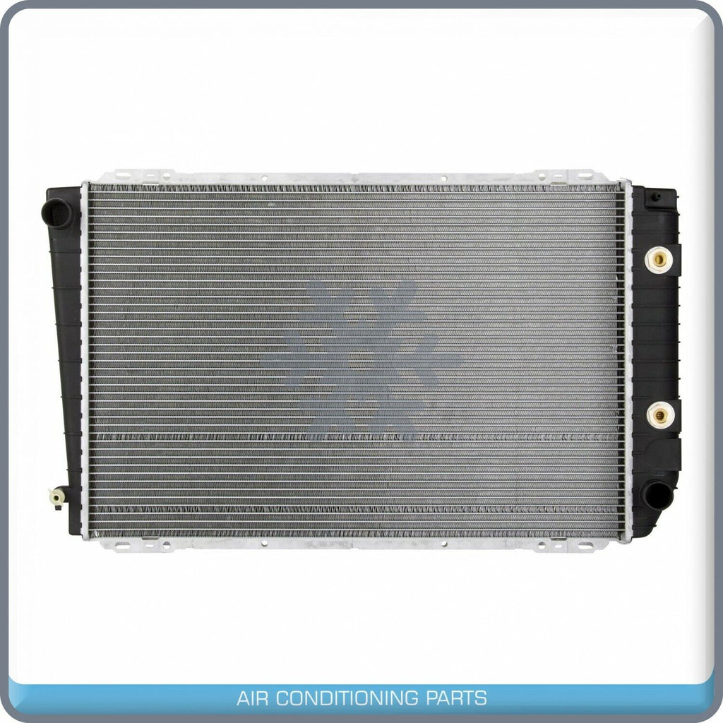 NEW Radiator for Ford Crown Victoria, Grand Marquis / Lincoln Town Car / ... QOA - Qualy Air