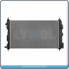 Cargar imagen en el visor de la galería, Radiator for Chevrolet Impala, Impala Limited, Malibu / Buick Regal, L... QL - Qualy Air
