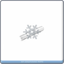 Load image into Gallery viewer, A/C Condenser for Buick Allure, LaCrosse / Chevrolet Impala, Monte Carlo /... QL - Qualy Air