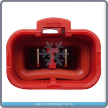 Cargar imagen en el visor de la galería, New A/C Pressure Switch Sensor for Komatsu PC200-6/200-7/300-7 - Qualy Air