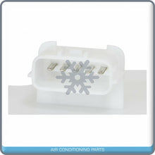 Load image into Gallery viewer, NEW Electric Fuel Pump for Infiniti G35, M35, M45 2003-08 / Nissan 350Z 2003-09 - Qualy Air