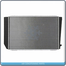 Load image into Gallery viewer, NEW Radiator for Ford Crown Victoria, Grand Marquis / Lincoln Town Car / ... QOA - Qualy Air