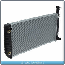 Cargar imagen en el visor de la galería, NEW Radiator fit Chevrolet Express, Express Cargo, Express Pasajeros / GMC..  QU - Qualy Air