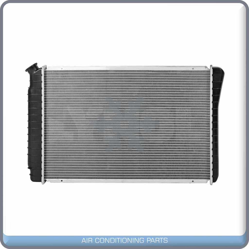Radiator for Chevrolet Camaro, P30, P20 / Pontiac Firebird / GMC P3500... QL - Qualy Air