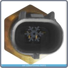 Cargar imagen en el visor de la galería, New Genuine Toyota Sensor Inlet Air Temperature - OE# 89424-60010 - Qualy Air