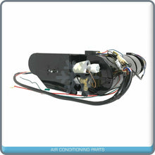 Load image into Gallery viewer, A/C Universal Under Dash Evaporator Assembly 35.000 Btu 6 Vents - 12v - Qualy Air
