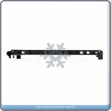 Cargar imagen en el visor de la galería, New Radiator For 90-94 Subaru Legacy 2.2L H4 Non Turbo NT - OE# SU3010131 QL - Qualy Air