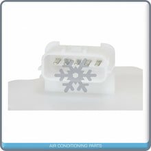 Load image into Gallery viewer, Electric Fuel Pump for Infiniti FX45 QOA - Qualy Air