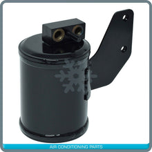 Cargar imagen en el visor de la galería, A/C Receiver Drier for Freightliner Cascadia 113, 125 / Western Star 4900SA.. QU - Qualy Air