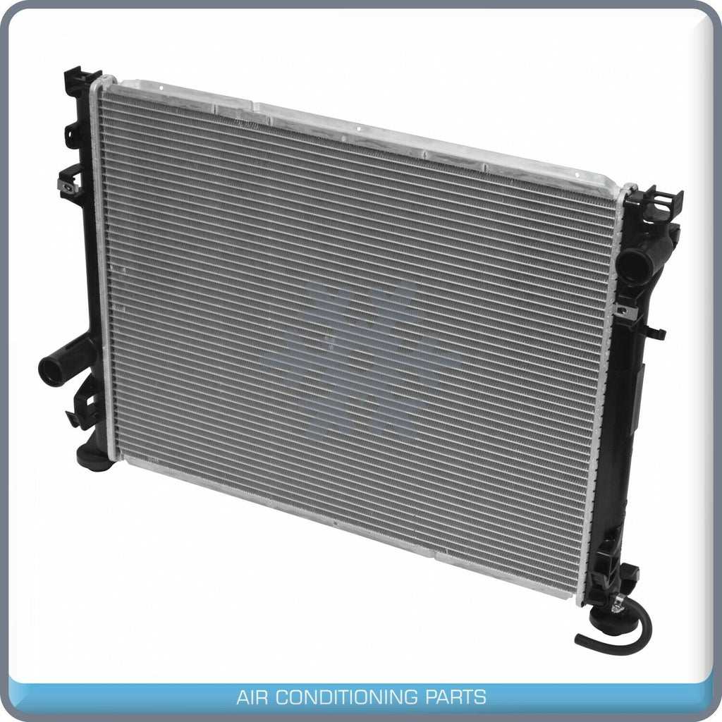 NEW Radiator fits Chrysler 300 / Dodge Charger, Magnum  QU - Qualy Air