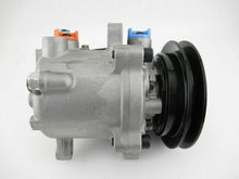 Cargar imagen en el visor de la galería, A/C Compressor SV06E fits Kubota KX080-3, KX121, KX121-3 - Qualy Air
