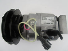 Cargar imagen en el visor de la galería, A/C Compressor OEM Denso 10S15C for Agco / Case IH / Caterpillar / John / ... QR - Qualy Air