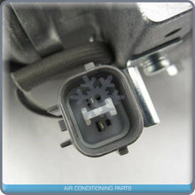 Load image into Gallery viewer, New DENSO A/C Compressor for Land Rover Discovery, Range Rover 1999 to 2002 - RQ - Qualy Air