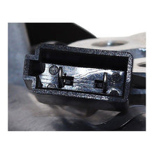 Cargar imagen en el visor de la galería, A/C Compressor for Ford Bronco, E-100, E-150, E-250, E-350, F-100, F-150, ... QU - Qualy Air