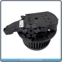 Load image into Gallery viewer, New OEM A/C Blower Motor w/ Resistor fits KENWORTH / PETERBILT - OE# CR705001 - Qualy Air