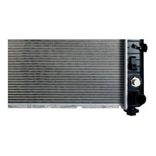 Cargar imagen en el visor de la galería, Radiator for Chevy Silverado 1500 Tahoe Suburban 1500 GMC Sierra 1500 Yukon 5.3L - Qualy Air