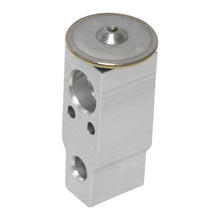 Load image into Gallery viewer, A/C Expansion Valve for Acura MDX / Cadillac CTS, SRX / Honda Odyssey, Pilot QR - Qualy Air