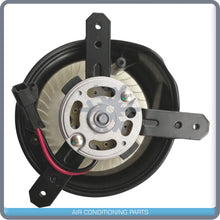 Load image into Gallery viewer, New A/C Blower Motor w/ Wheel fits International / Navistar - OE# 3542611C2 - Qualy Air