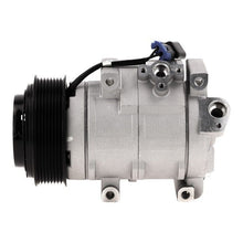 Cargar imagen en el visor de la galería, New A/C Compressor For John Deere Tractor Serie 5000/6000 - OE# RE284680 - Qualy Air